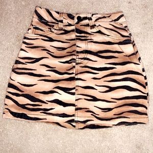 Zebra skirt